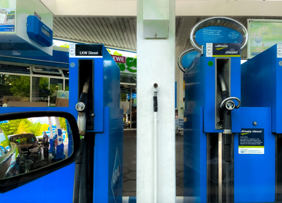 “Ultimate Diesel,” Berlin-Zehlendorf, 2022.